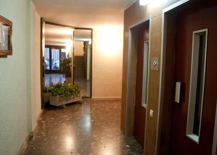 Apartamento Rosa Y Miguel 1 *
